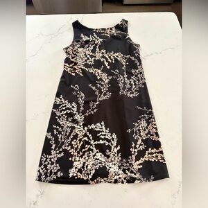 Jalate Elegant Black and White Floral Midi Vintage 90s Dress - Women’s Small